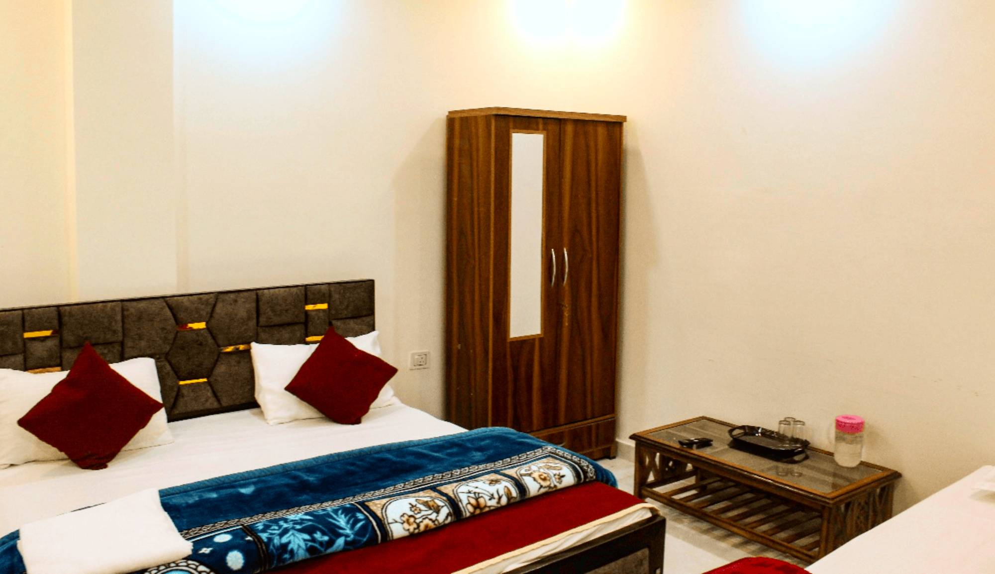 Deluxe Room Image
